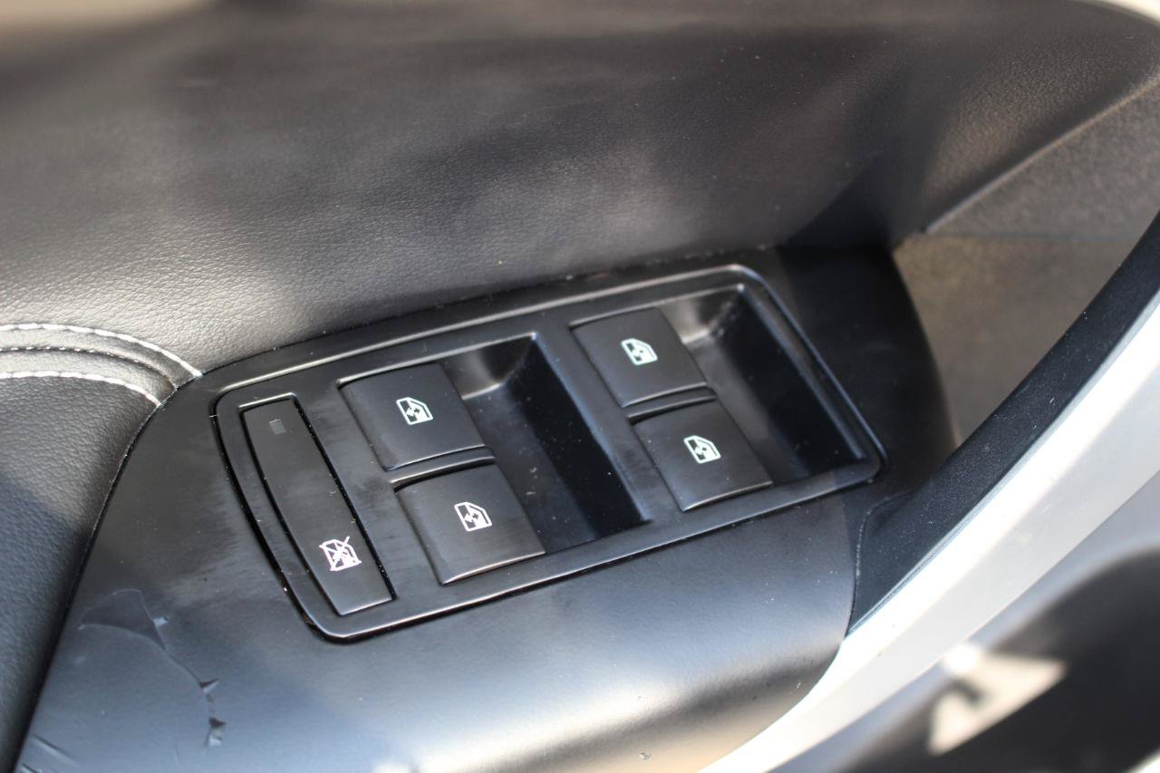 Used 2016 Buick Regal Premium FWD image 13