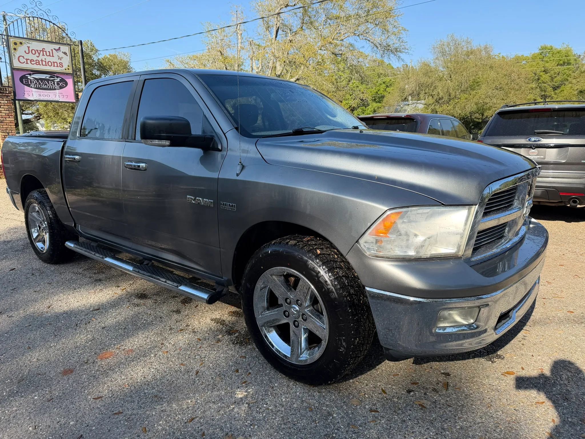 Used 2009 Dodge Ram 1500 Truck SLT w/ Big Horn Regional Pkg image 3