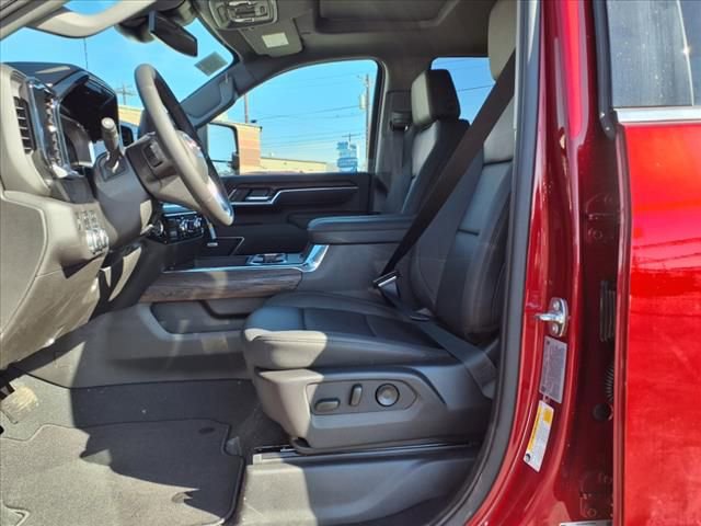 New 2025 GMC Sierra 2500 SLT w/ SLT Premium Package image 7