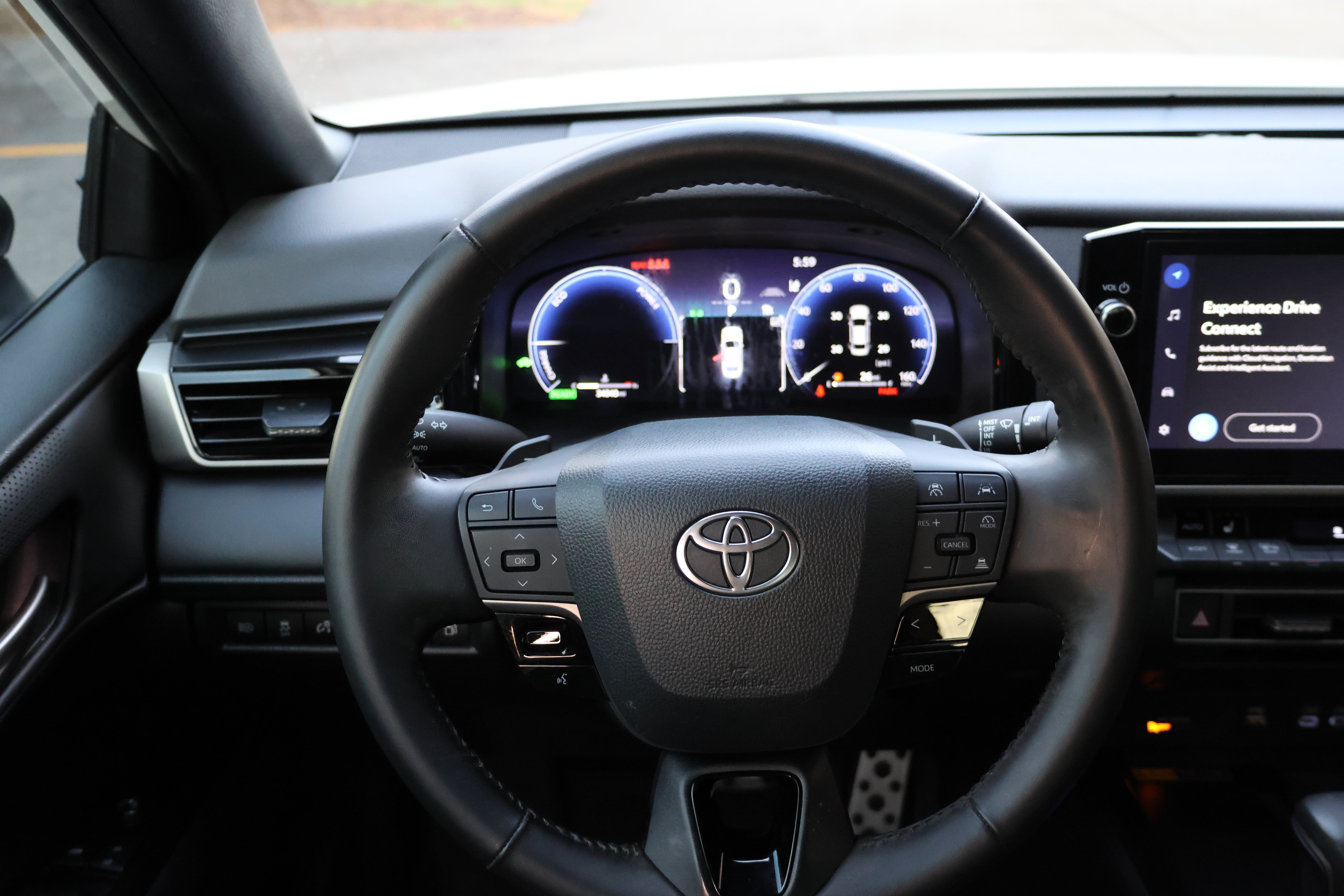 Used 2025 Toyota Camry XSE FWD image 26