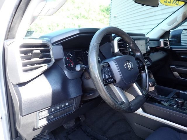 Used 2022 Toyota Tundra SR5 AWD/4WD image 17