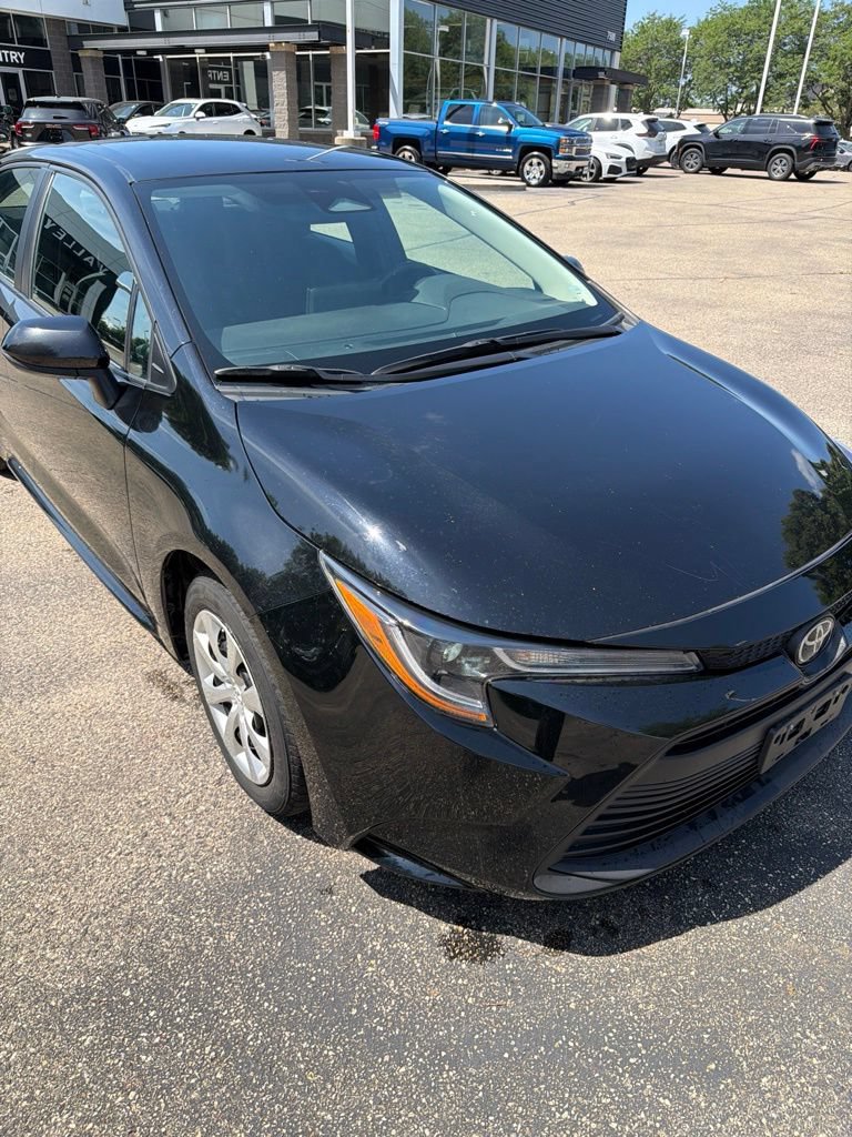Used 2024 Toyota Corolla LE FWD image 10