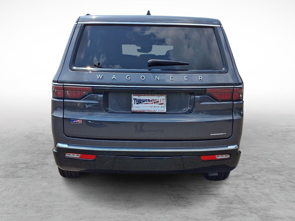 Used 2024 Jeep Wagoneer Series II AWD/4WD image 4