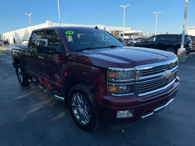 Used 2014 Chevrolet Silverado 1500 High Country w/ High Country Premium Package AWD/4WD image 7