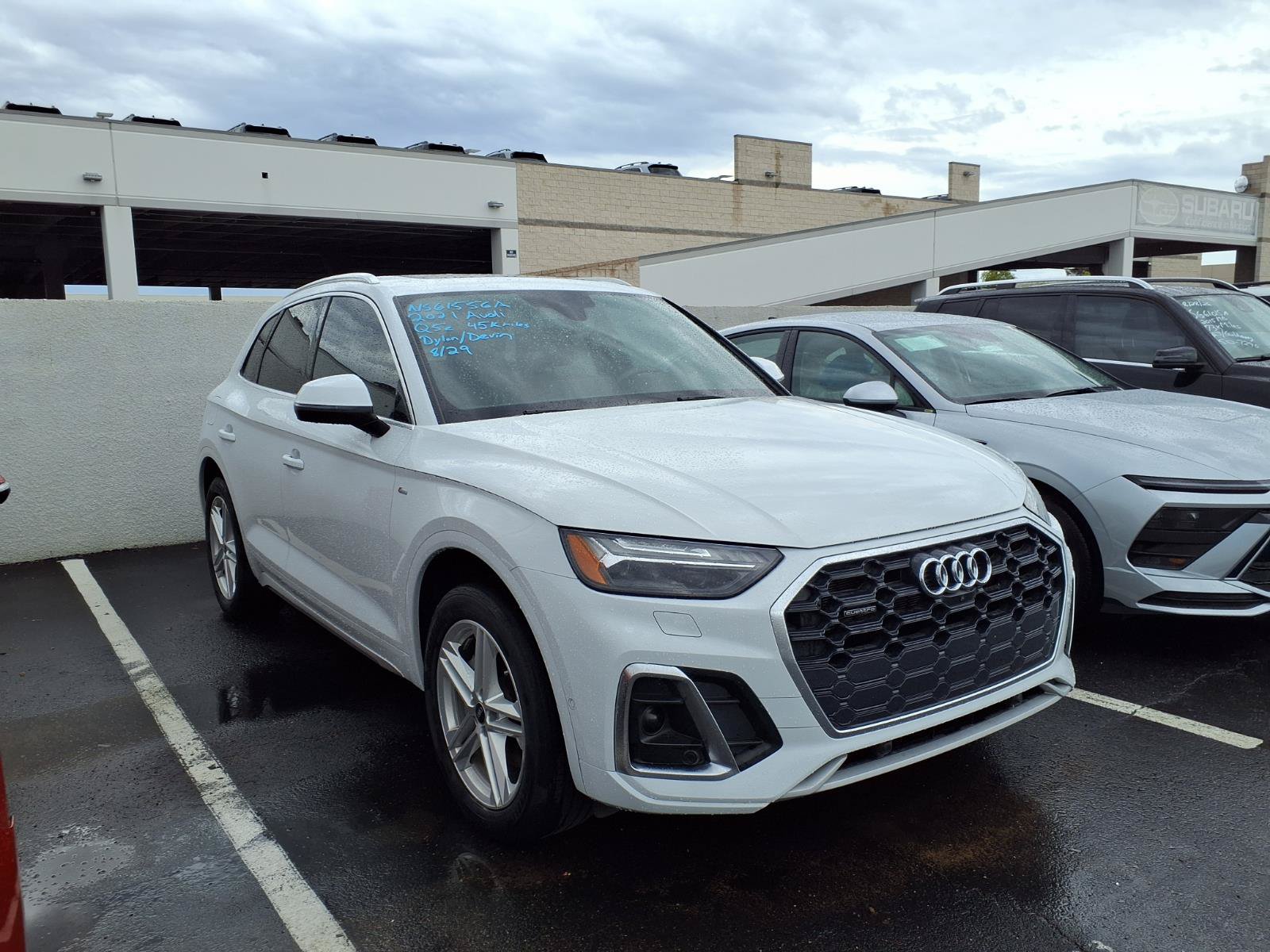 Used 2021 Audi Q5 e Prestige w/ Prestige Package AWD/4WD image 2