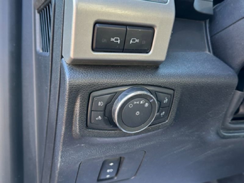 Used 2017 Ford F250 Lariat w/ Lariat Value Package image 17