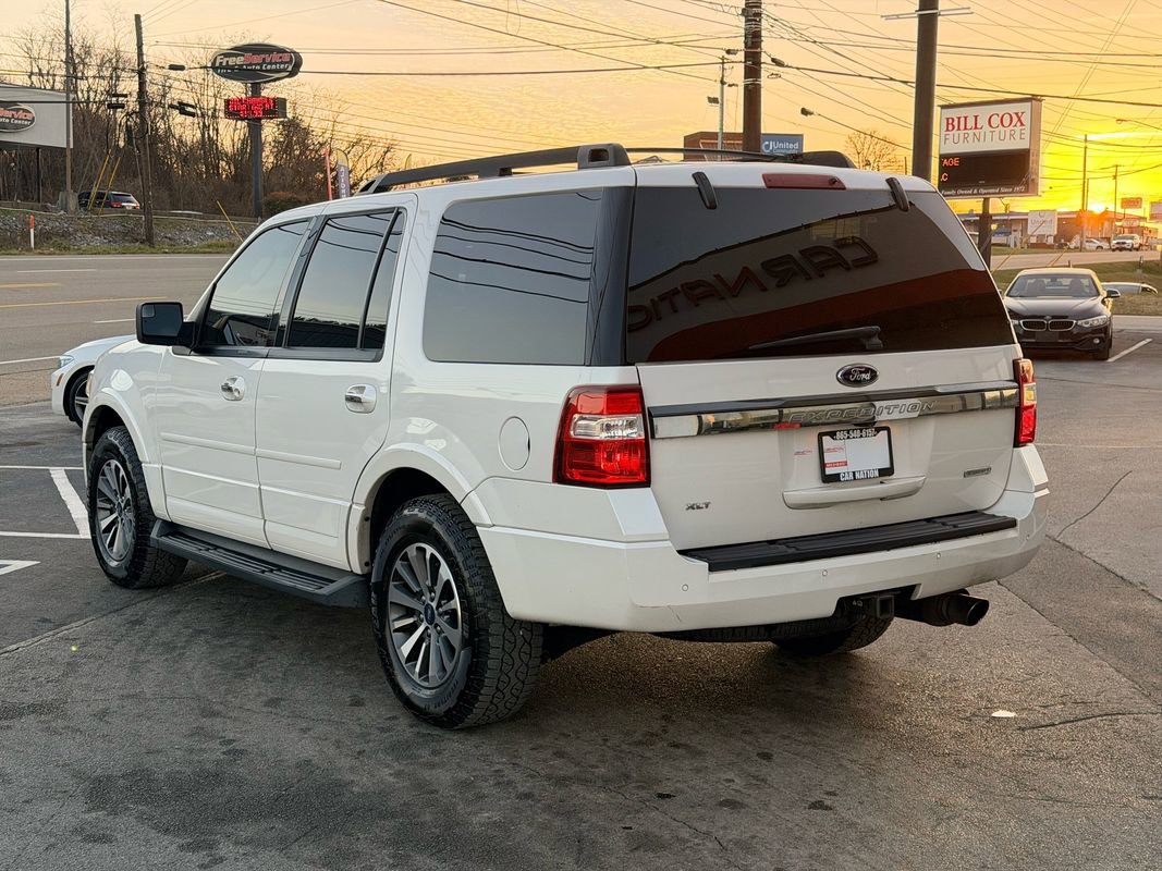 Used 2015 Ford Expedition XLT w/ Equipment Group 201A image 4
