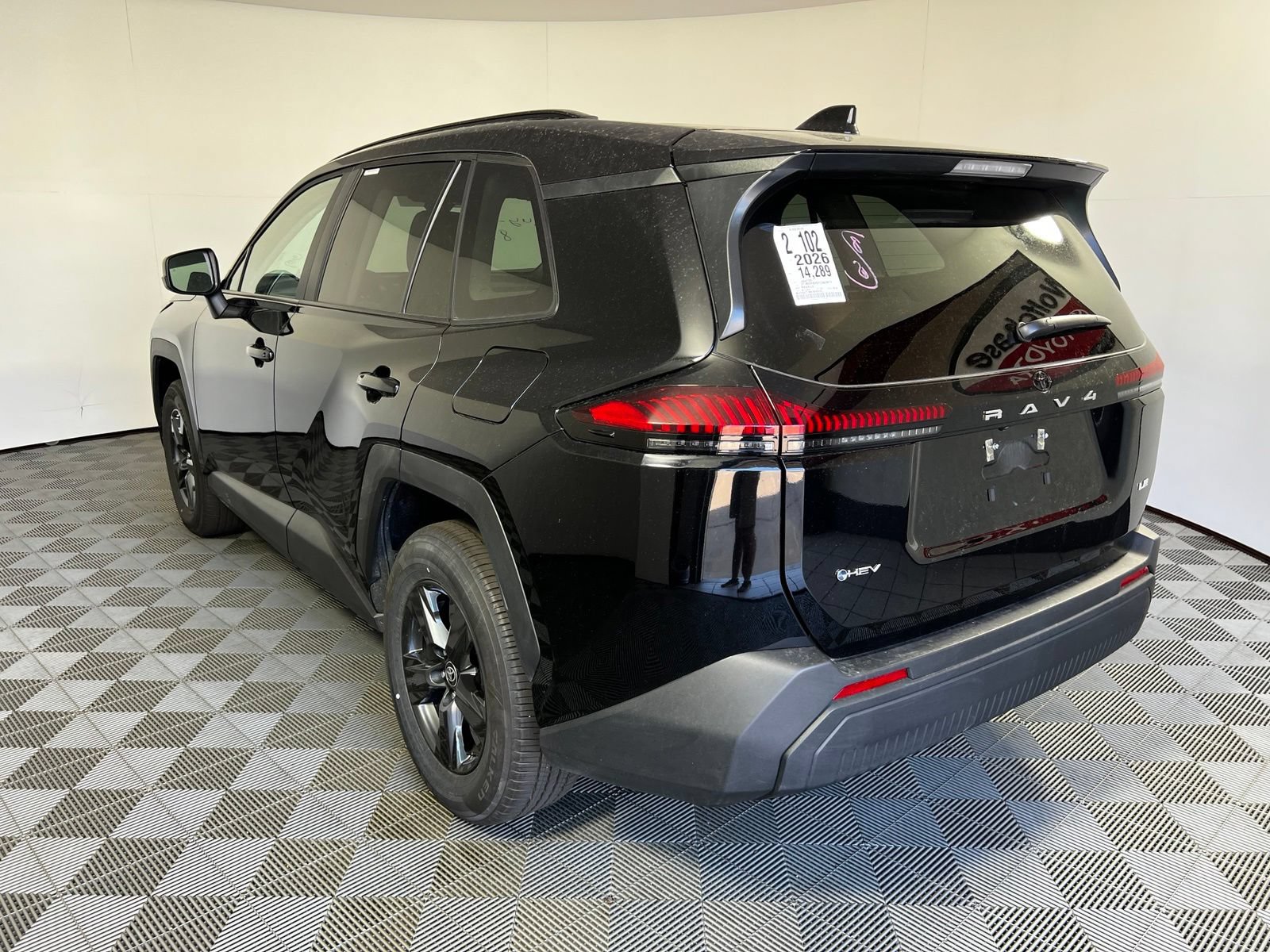 Used 2026 Toyota RAV4 LE FWD image 7