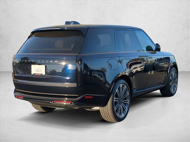 New 2027 Land Rover Range Rover SE AWD/4WD image 2