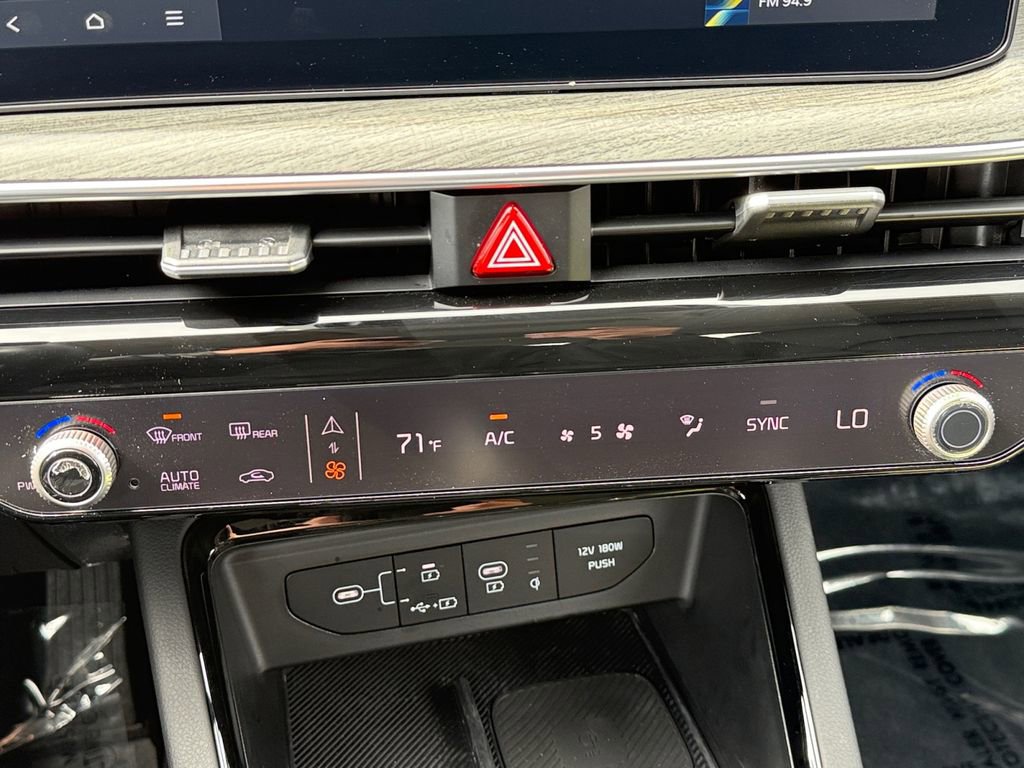 Used 2025 Kia K5 EX image 18