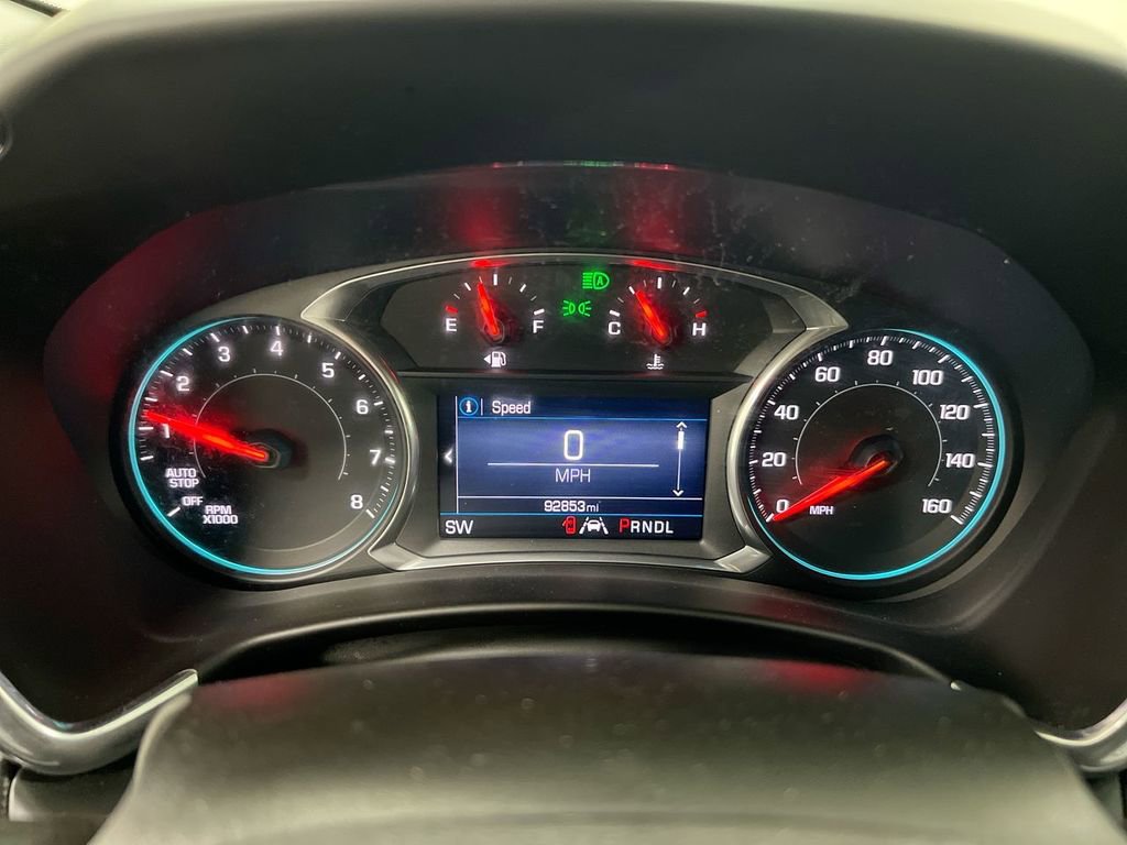 Used 2020 Chevrolet Equinox LT w/ Driver Convenience Package image 12