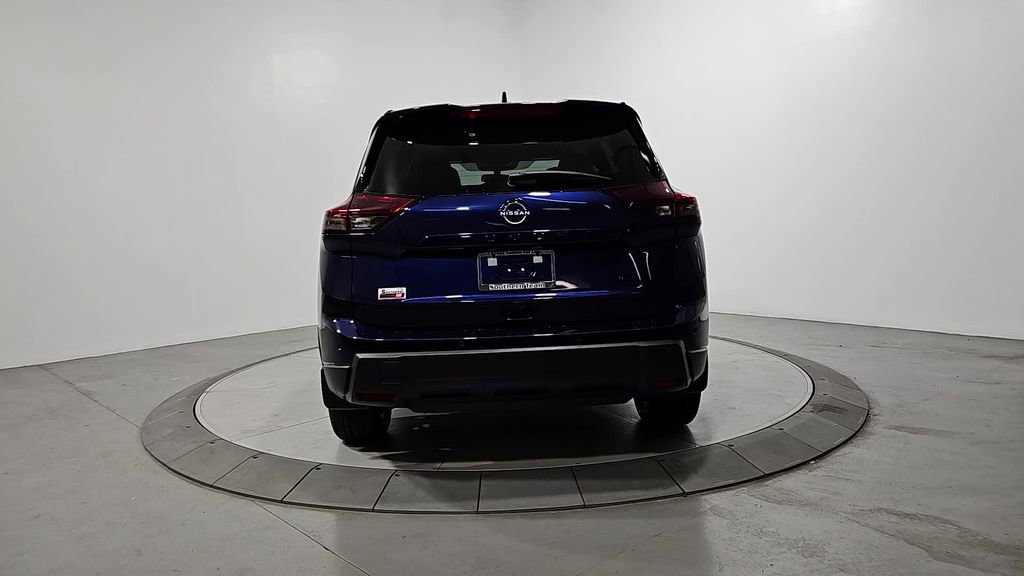 New 2026 Nissan Rogue SV image 4