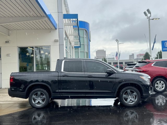 Certified 2023 Honda Ridgeline RTL image 2