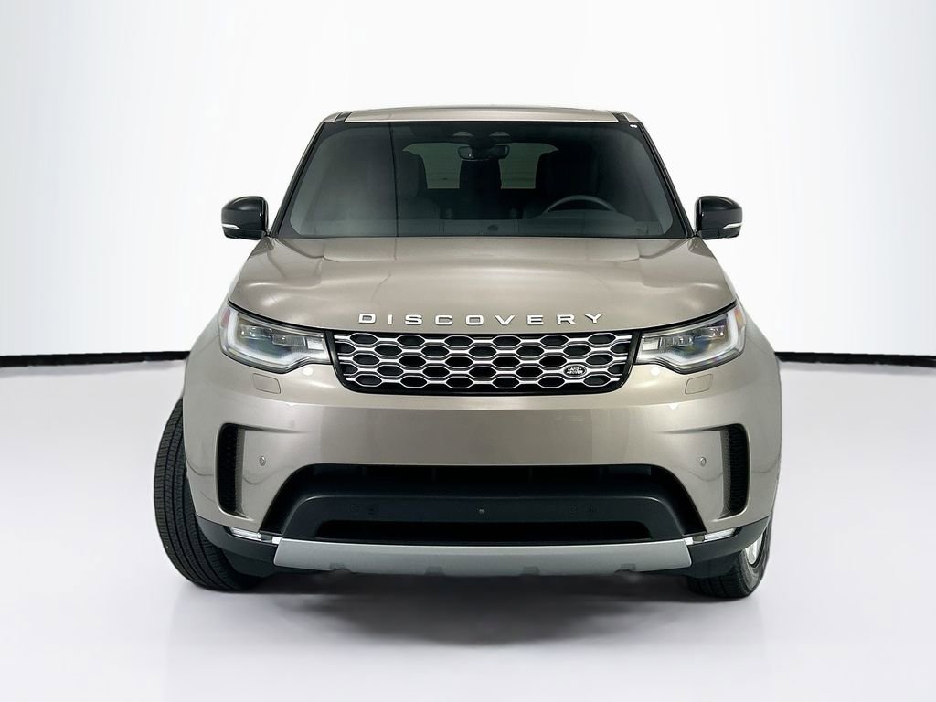 Certified 2025 Land Rover Discovery S AWD/4WD image 2