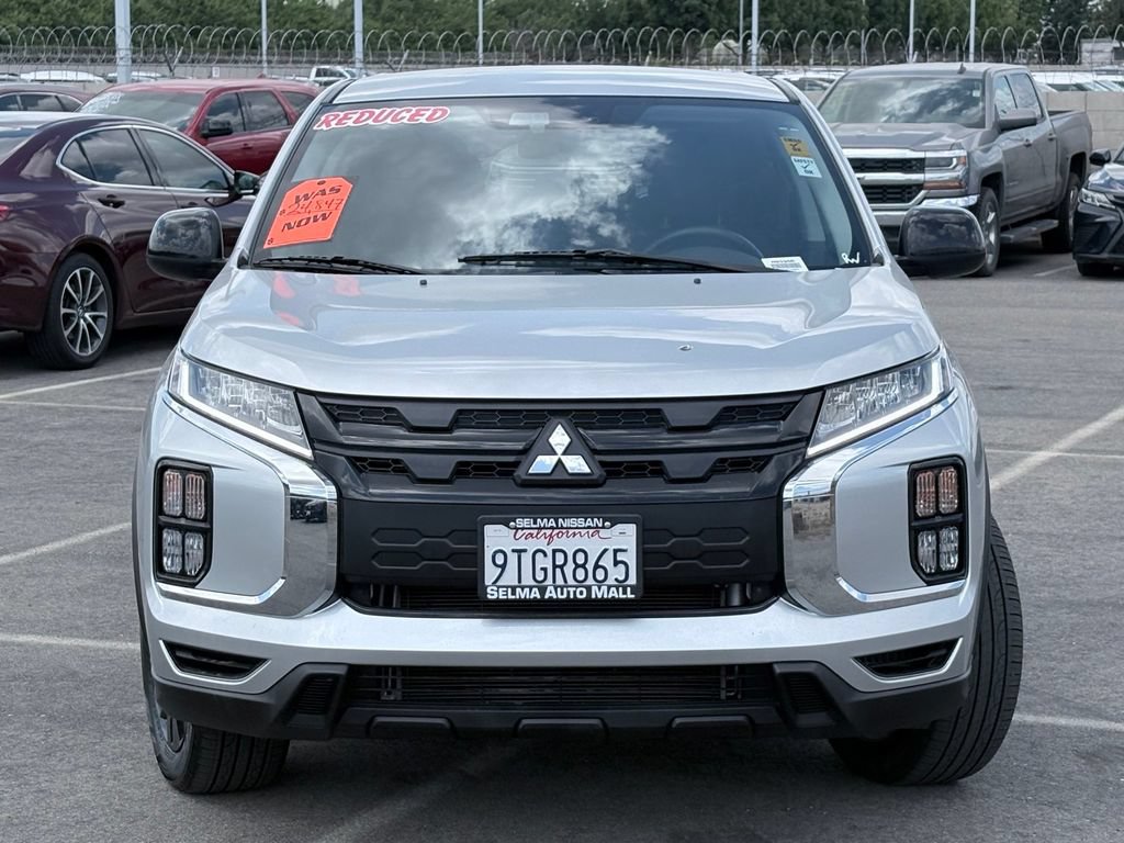 Used 2025 Mitsubishi Outlander Sport LE AWD/4WD image 3