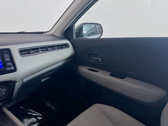 Used 2022 Honda HR-V LX image 21