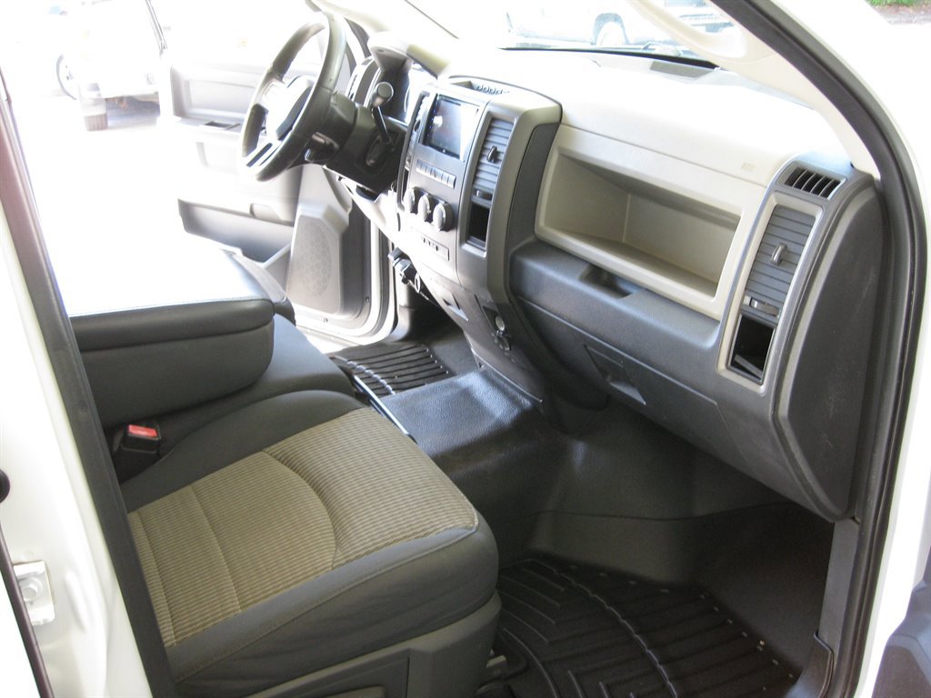 Used 2011 RAM 2500 ST w/ ST Popular Equipment Group RWD image 30