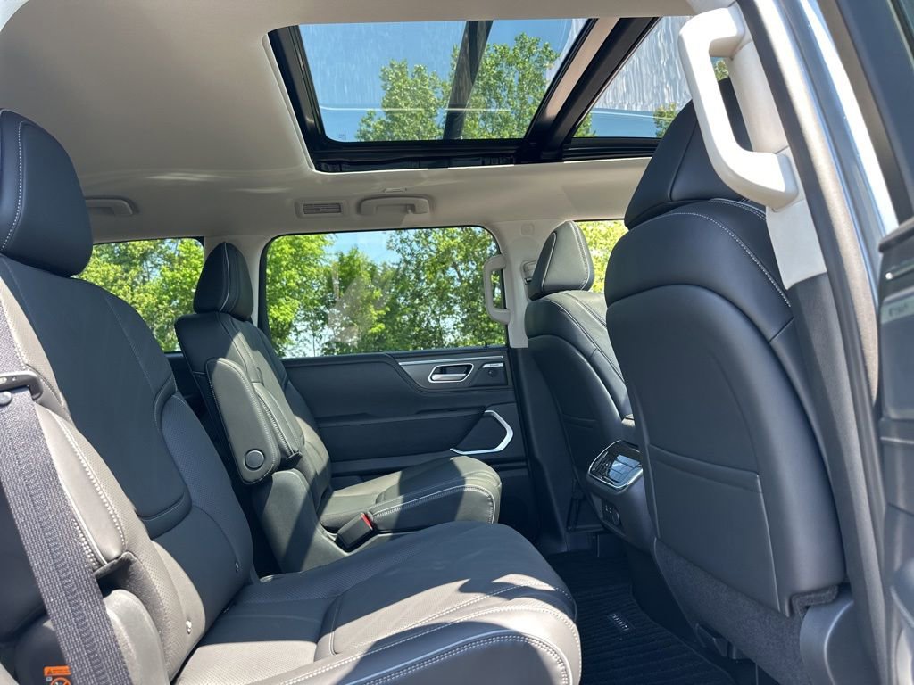 New 2026 INFINITI QX80 Luxe w/ Cargo Package AWD/4WD image 25