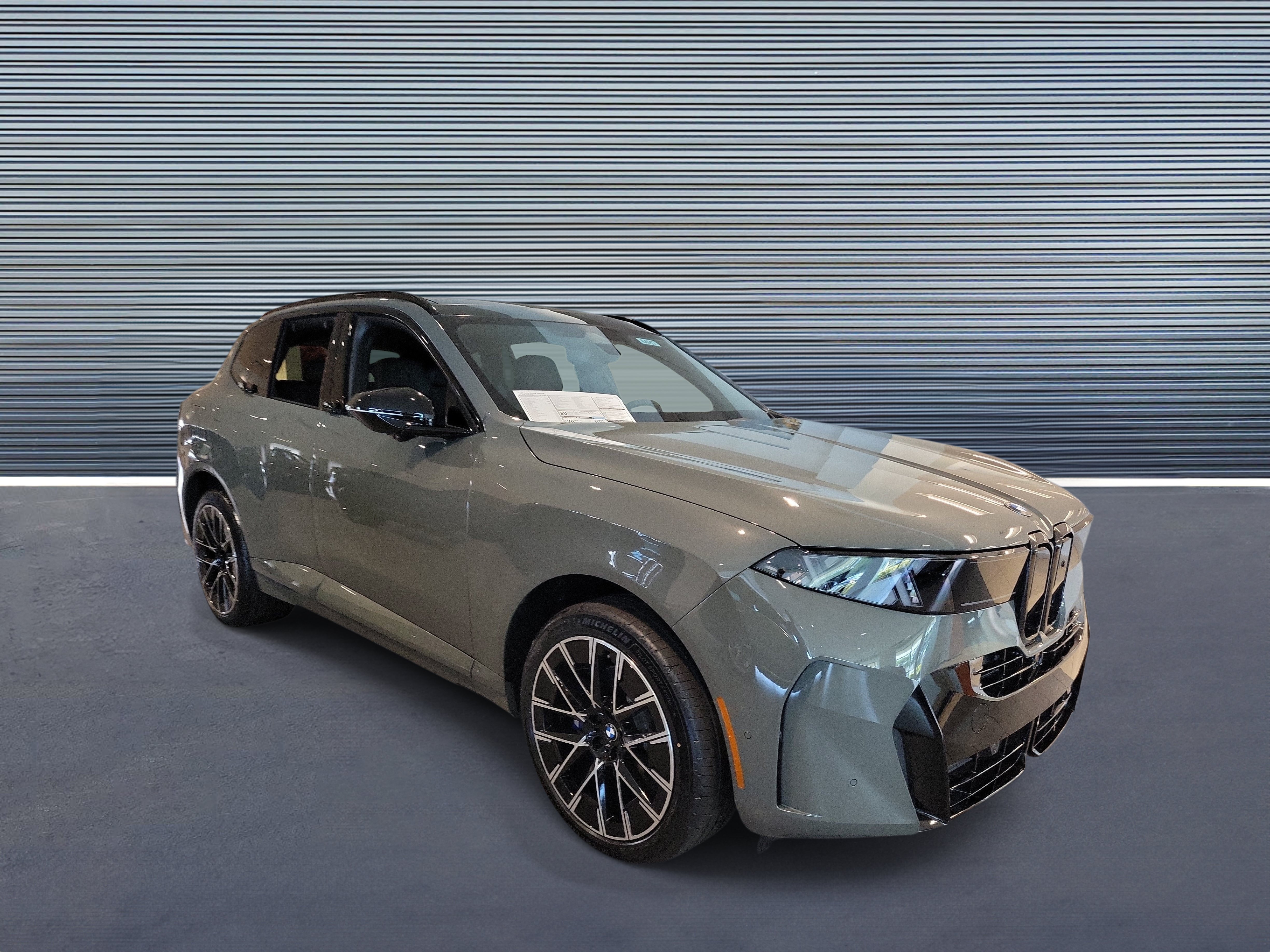 New 2027 BMW X5 xDrive40i w/ M Sport Professional Package AWD/4WD image 2