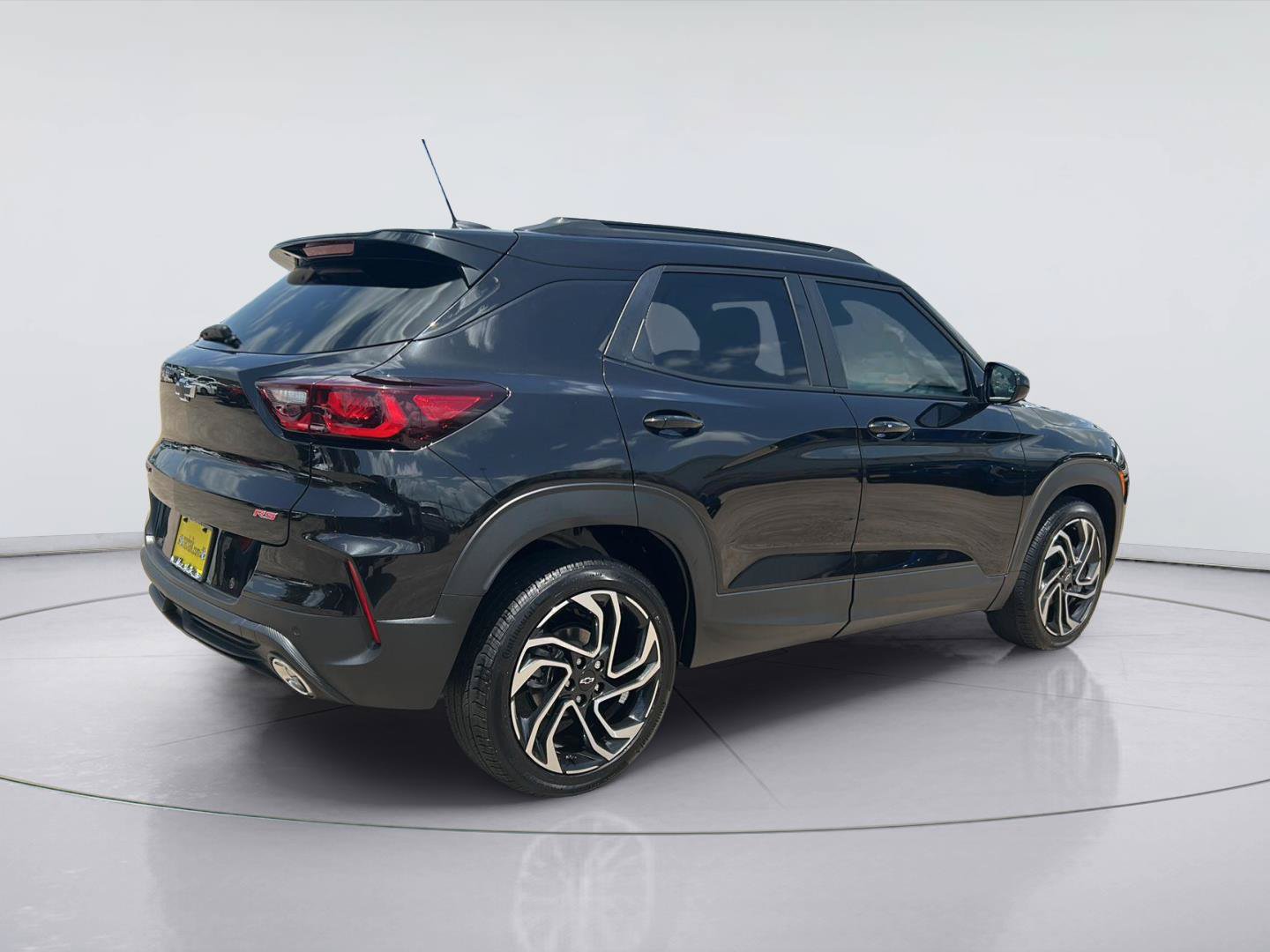Used 2025 Chevrolet TrailBlazer RS w/ Convenience Package FWD image 6