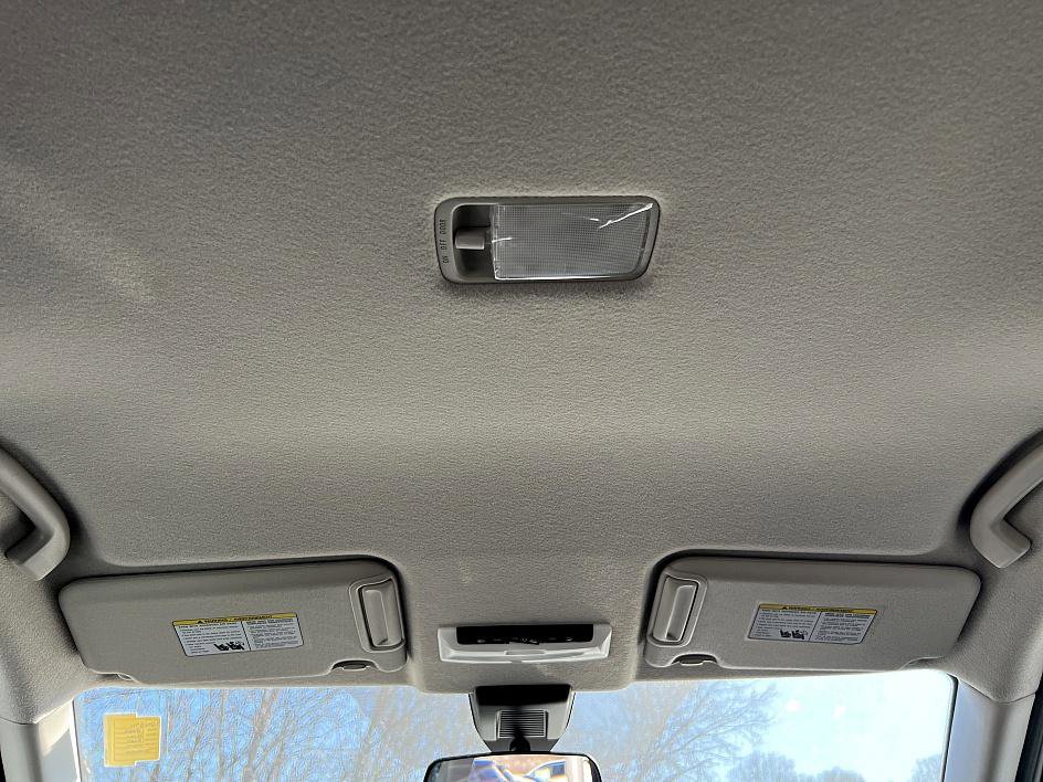 New 2025 Nissan Kicks Play S image 20