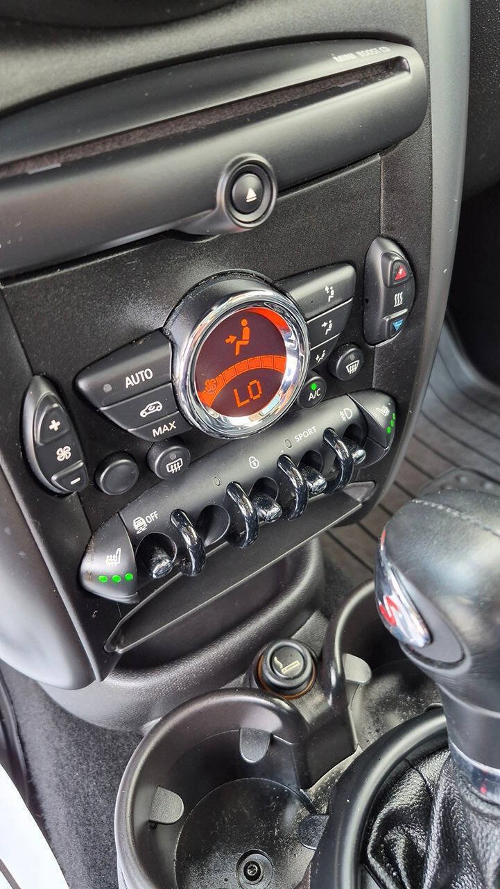 Used 2013 MINI Cooper Countryman S AWD/4WD image 43
