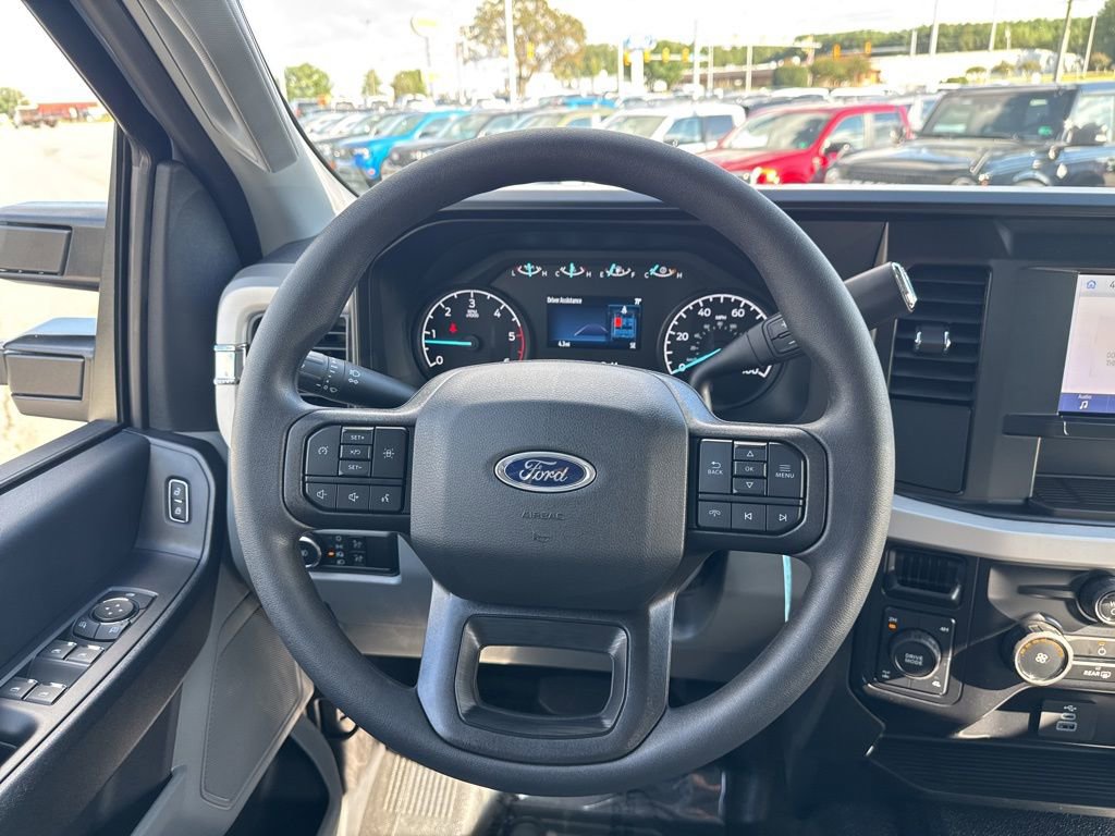 New 2026 Ford F350 XL w/ XL Chrome Package image 23