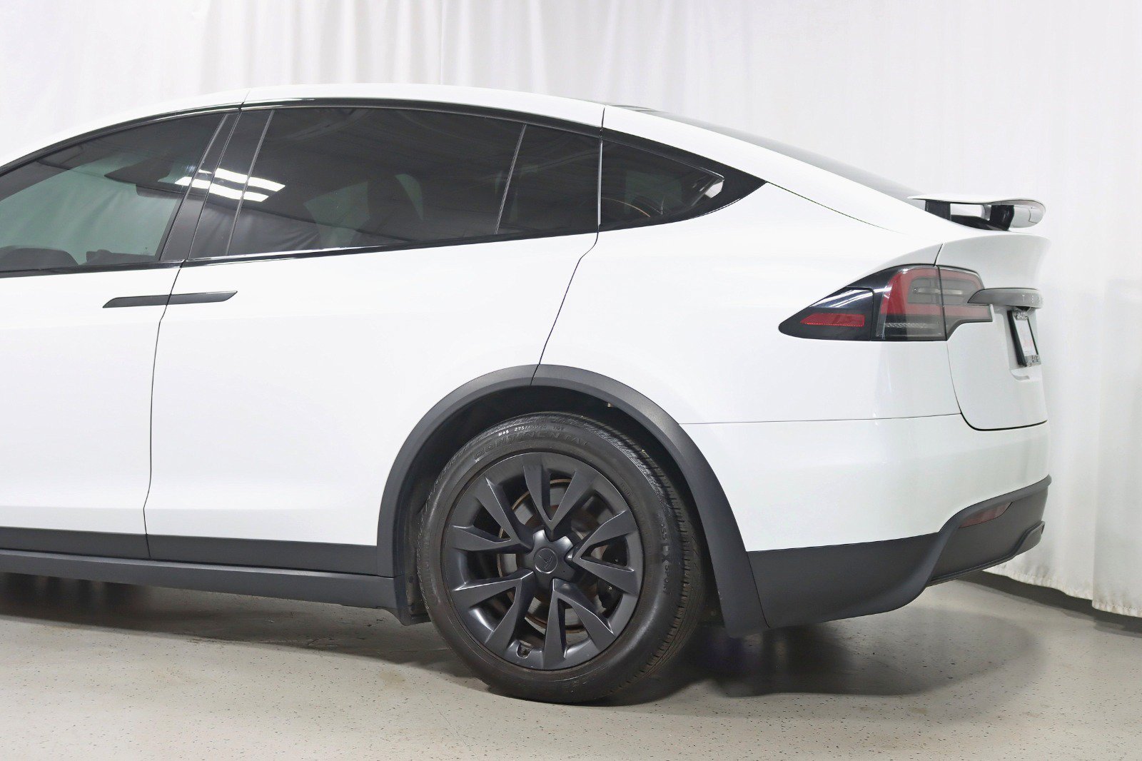 Used 2023 Tesla Model X AWD/4WD image 11