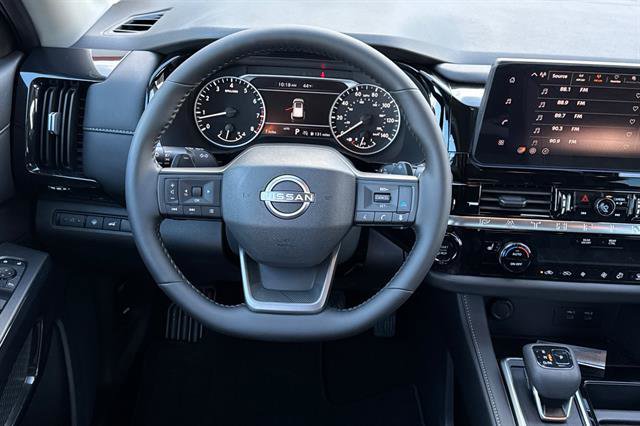 New 2026 Nissan Pathfinder SV image 16