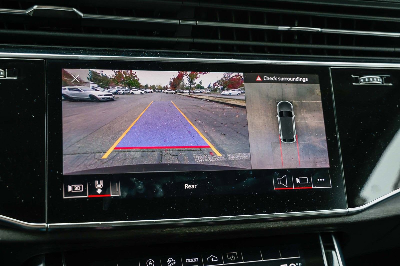 Used 2023 Audi Q8 Premium Plus w/ Premium Plus Package image 25