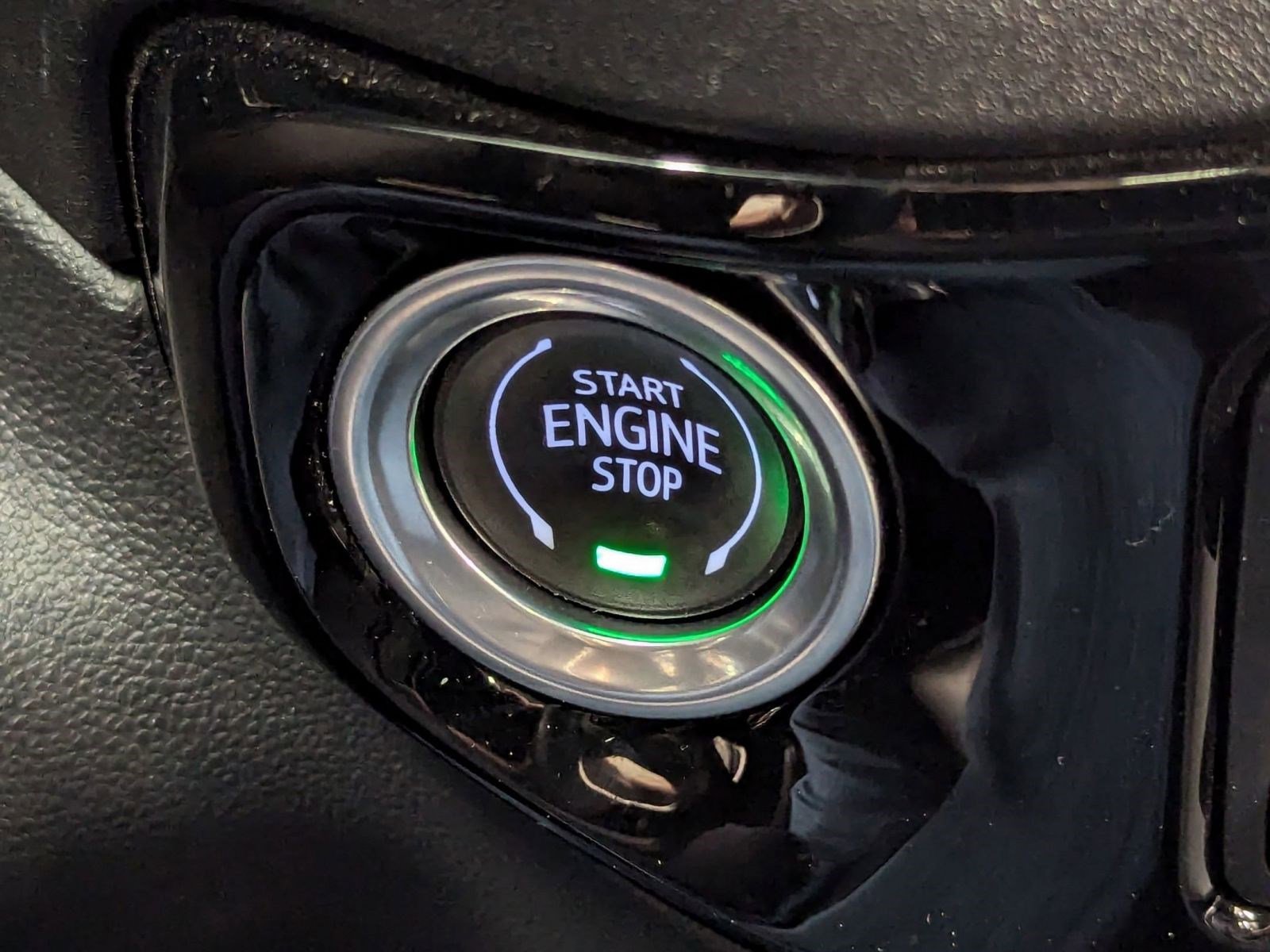 Used 2024 Chevrolet Silverado 2500 High Country w/ High Country Premium Package image 36