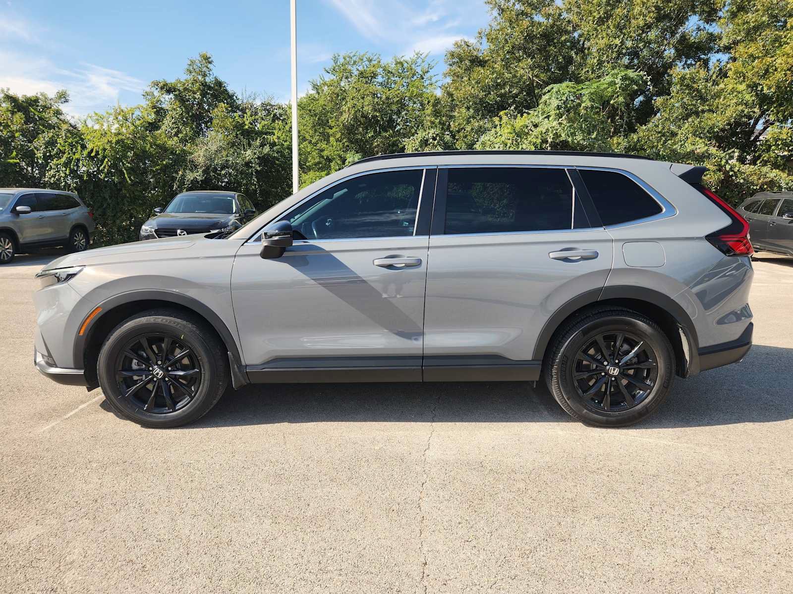 Used 2024 Honda CR-V Sport-L image 3