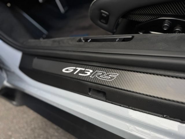 Used 2025 Porsche 911 GT3 RS RWD image 50