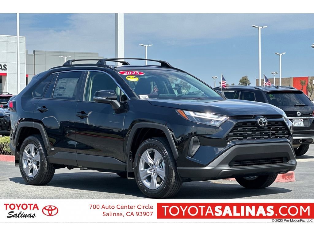 New 2025 Toyota RAV4 XLE