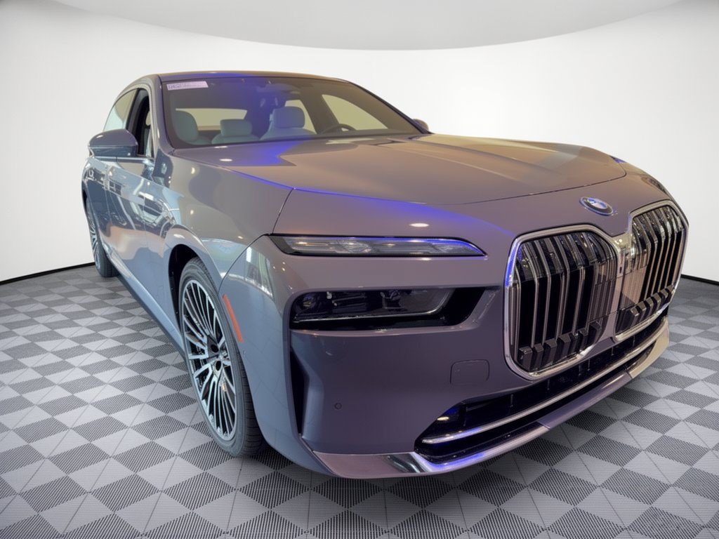 New 2026 BMW i7 xDrive60 w/ Executive Package AWD/4WD image 5