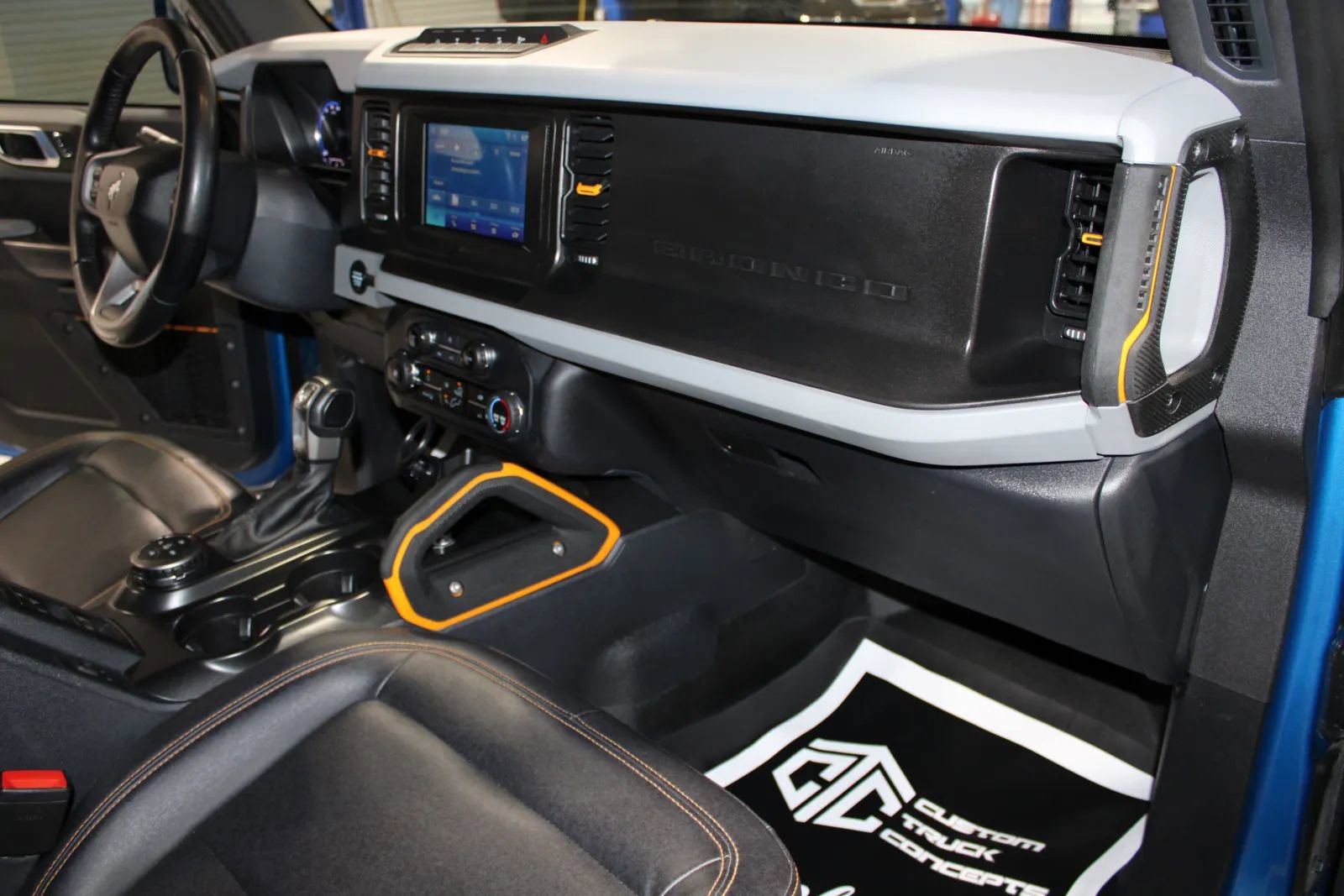 Used 2023 Ford Bronco Badlands AWD/4WD image 23