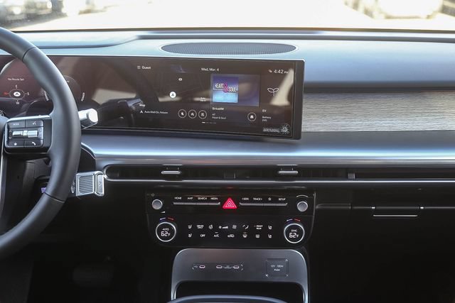 New 2026 Hyundai Ioniq 9 SEL AWD/4WD image 14