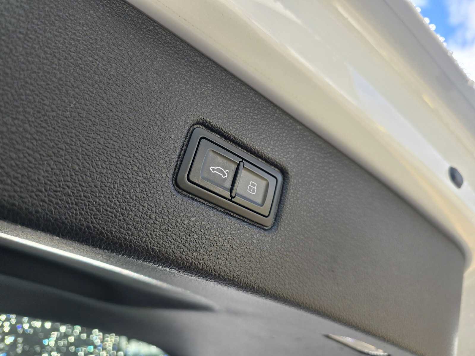 Used 2025 Audi Q7 2.0T Premium Plus image 20