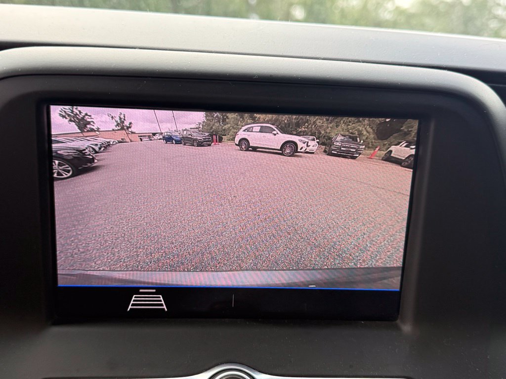 Used 2020 Chevrolet Camaro LT RWD image 13