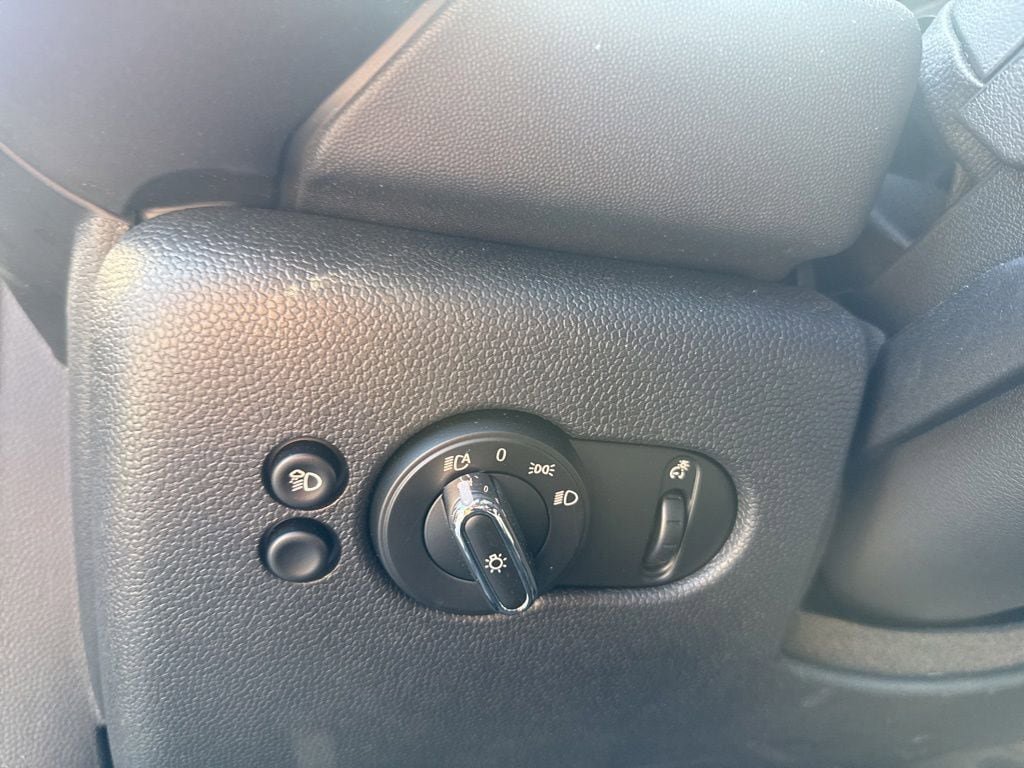 Used 2024 MINI Cooper S FWD image 14