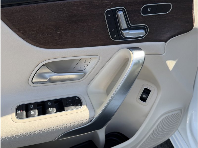 Used 2019 Mercedes-Benz A 220 image 18