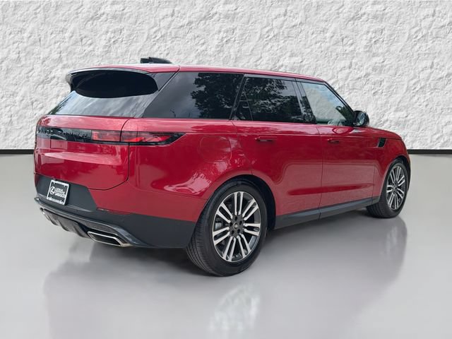 Used 2024 Land Rover Range Rover Sport SE AWD/4WD image 3