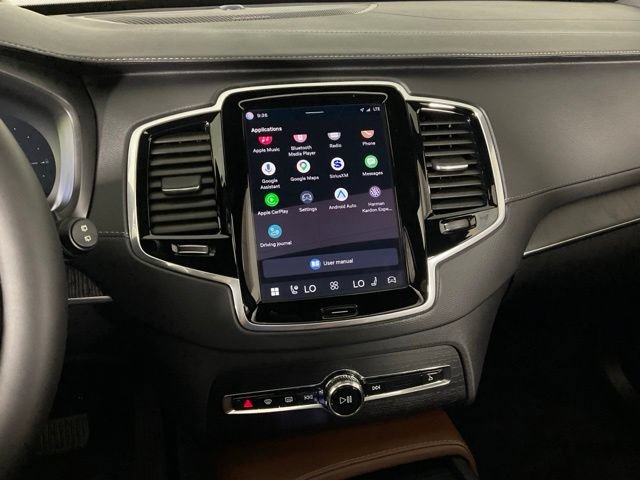 Certified 2024 Volvo XC90 T8 Ultimate AWD/4WD image 20