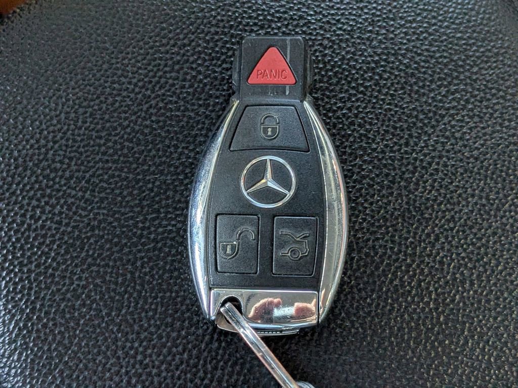 Used 2005 Mercedes-Benz SL 500 image 24