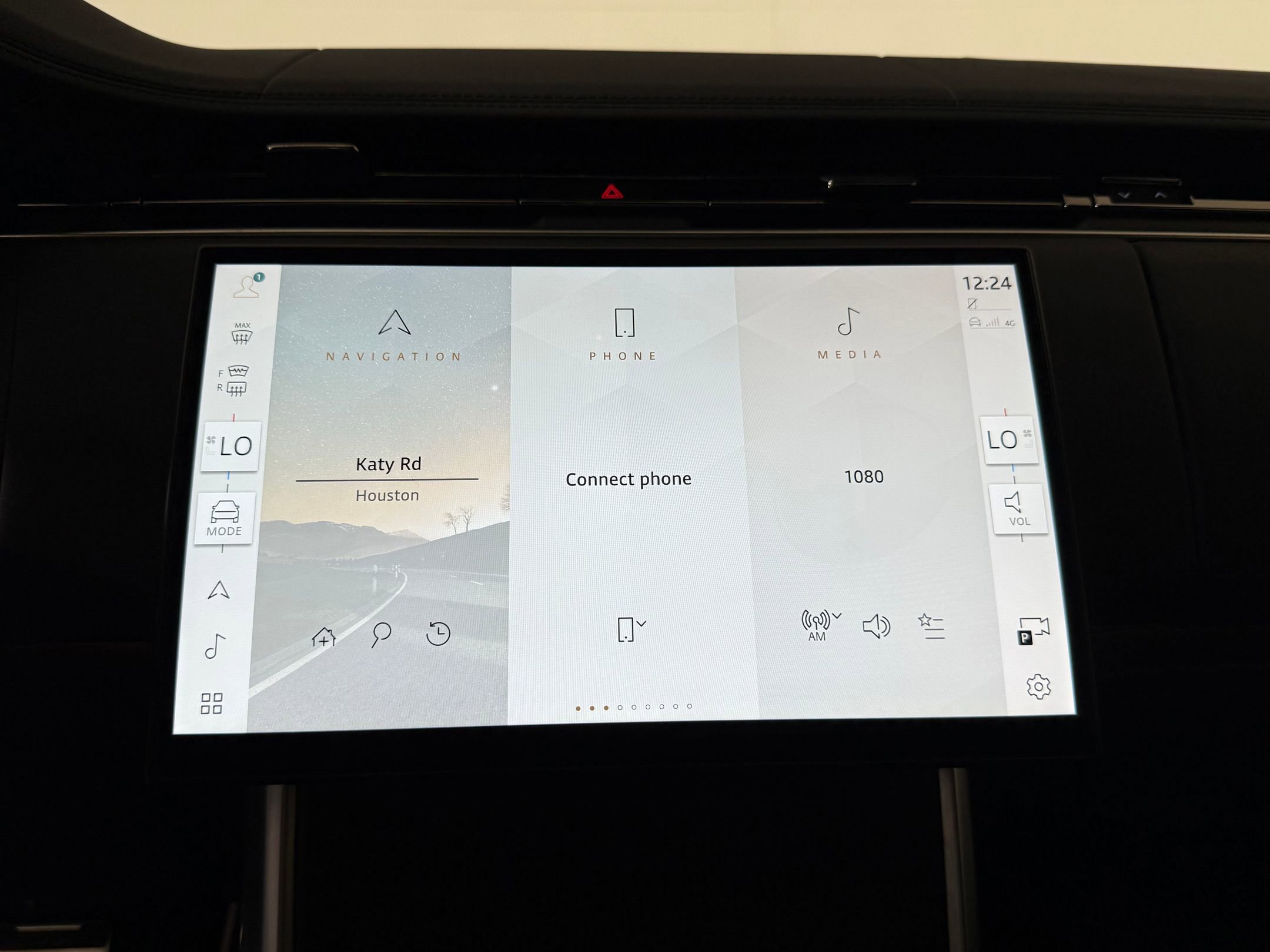 Used 2025 Land Rover Range Rover Long Wheelbase SE image 22