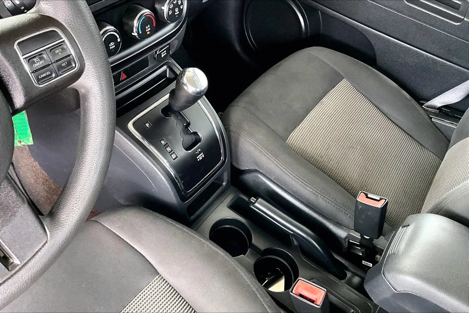 Used 2014 Jeep Patriot Sport w/ Southwest Package FWD image 14
