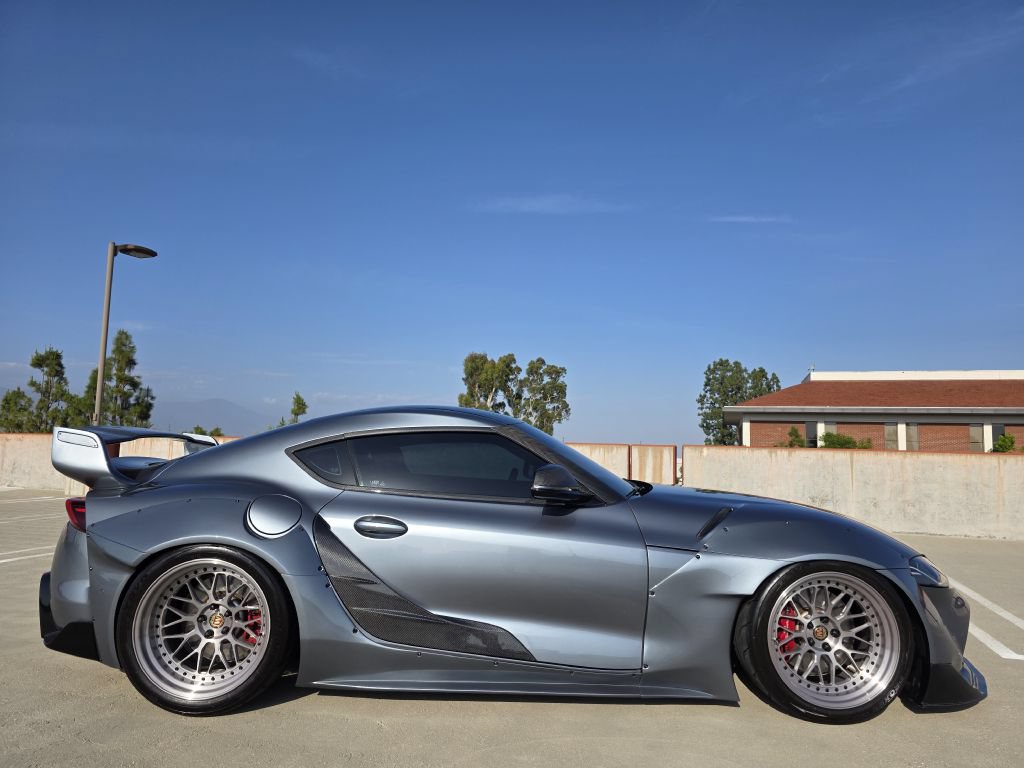 Used 2021 Toyota Supra Premium w/ Driver Assist Package RWD image 7