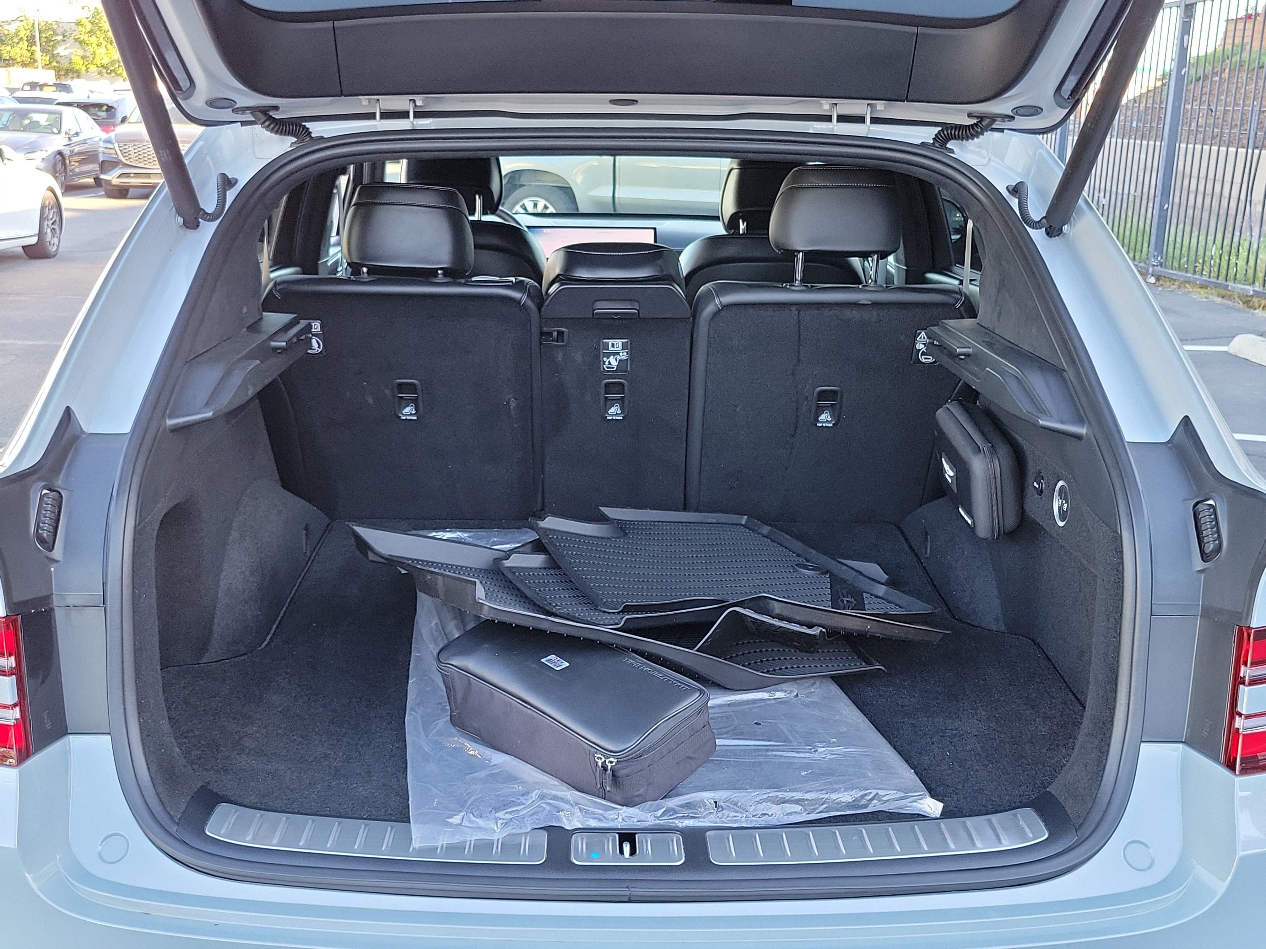 Certified 2026 Genesis GV80 3.5T image 18