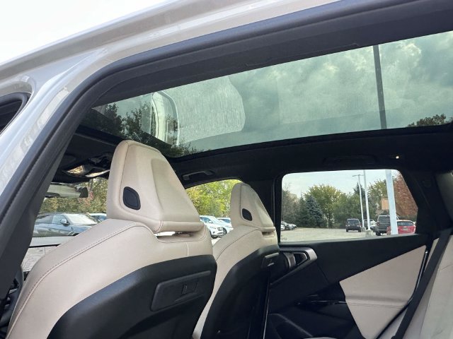 New 2026 BMW X3 xDrive30i w/ Premium Package AWD/4WD image 11