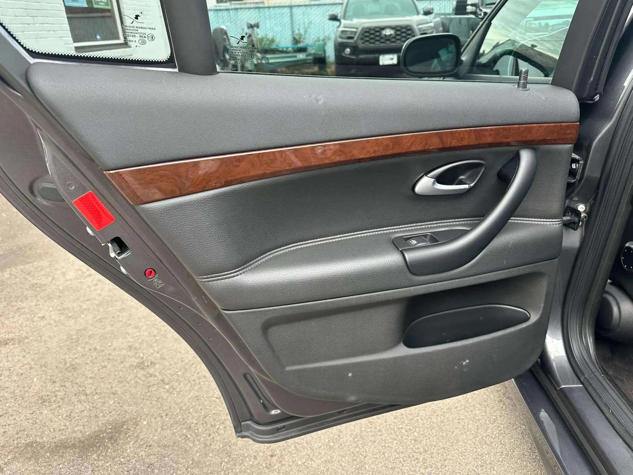 Used 2011 Saab 9-3 2.0T image 20